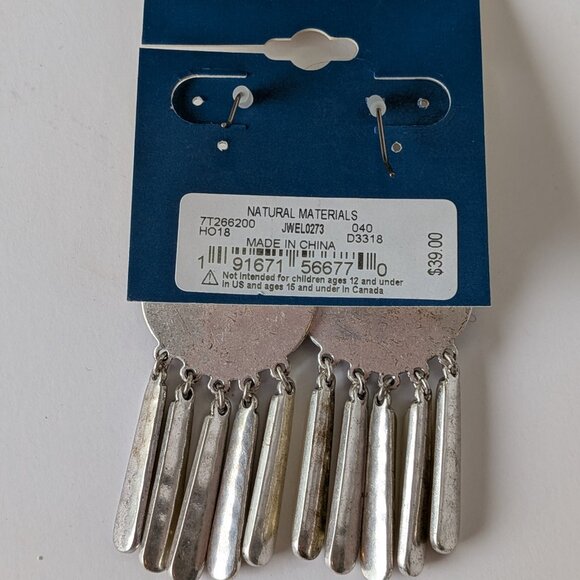 Lucky Brand Earring and Necklace Set - Picture 5 of 9